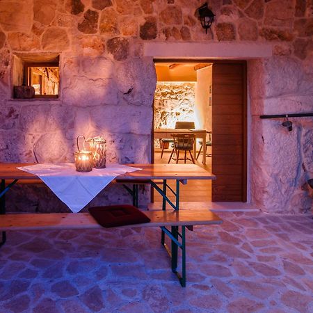 Villa Sv. Vid Sevid Εξωτερικό φωτογραφία