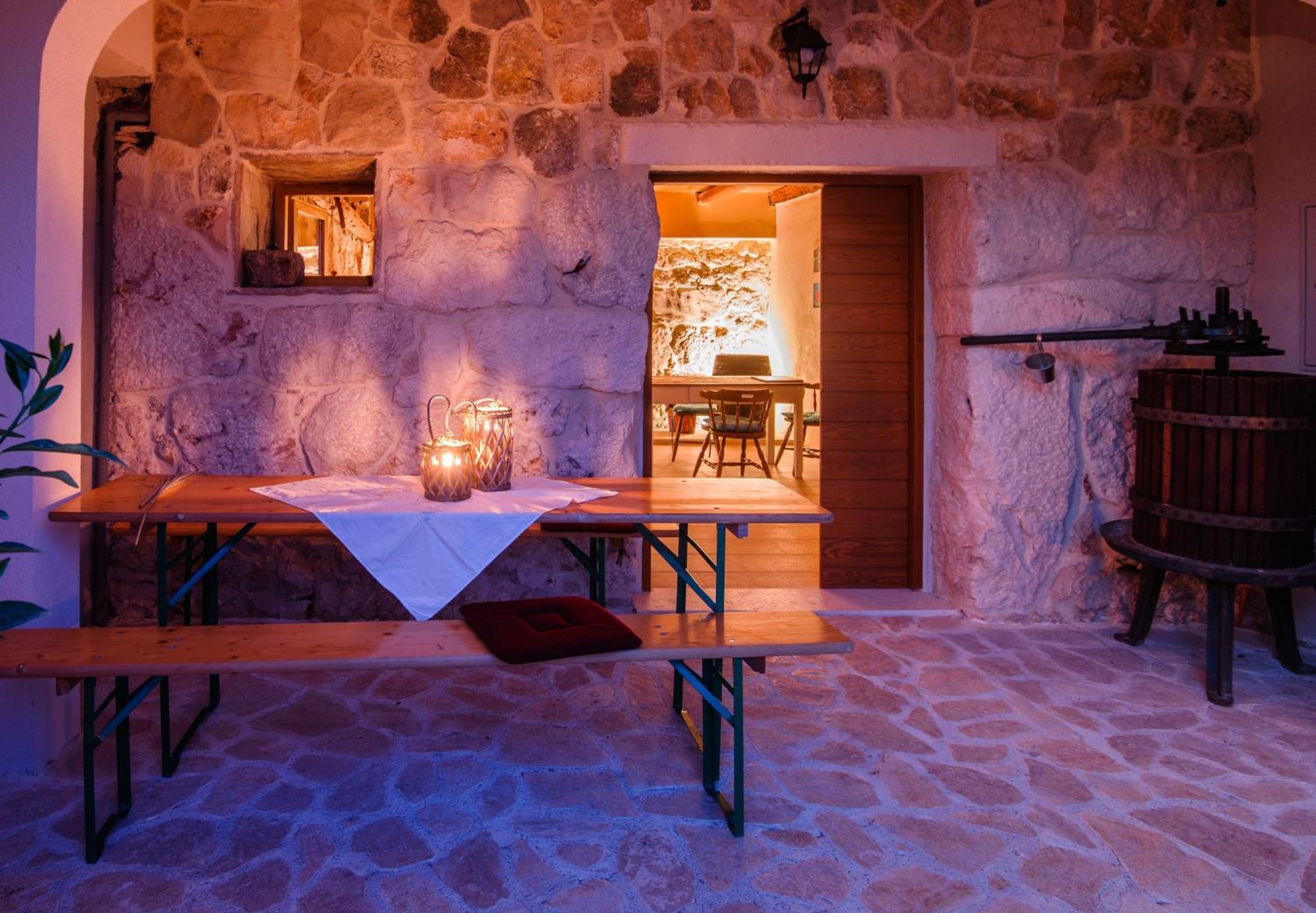 Villa Sv. Vid Sevid Εξωτερικό φωτογραφία